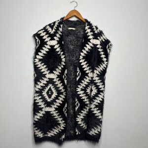 Joan Vass Studio Aztec Print Black White Knit Cardigan Sweater Vest T